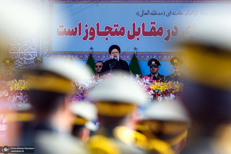 مراسم رژه روز ارتش در جوار حرم مطهر امام خمینی (س) -1