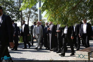 تجدید میثاق رئیس جمهور و هیات دولت با آرمان حضرت امام(س) 