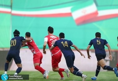 کارشناس داوری: بازیکن پرسپولیس باید اخراج می شد