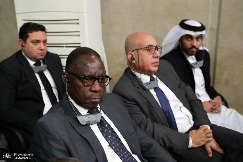 دیدار مسئولان نظام و میهمانان کنفرانس وحدت اسلامى‌ با رهبر معظم انقلاب