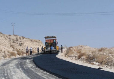 ۱۵ کیلومتر از راه های روستایی بروجرد آسفالت می‎شود