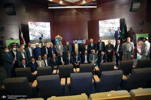 اختتامیه چهارمین دوره آموزشی کارشناسان قرآن، عترت و نماز وزارت آموزش و پرورش در حرم امام خمینی(س)