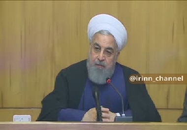 رئیس جمهور: با افتخار تحریم‌های آمریکا علیه مردم ایران را دور می‌زنیم
