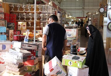 عرضه کالا ۱۵ درصد کمتر از قیمت بازار در نمایشگاه شب یلدای بندرعباس