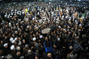 مراسم تشییع و اقامه نماز بر پیکر مرحوم آیت الله هاشمی‌شاهرودی