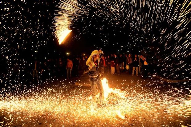 &quot;چهارشنبه‌سوری را در خانه بمانیم&quot;