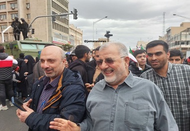 حضور سرلشکر پاکپور، فرمانده کل سپاه پاسداران در راهپیمایی 22 بهمن + عکس
