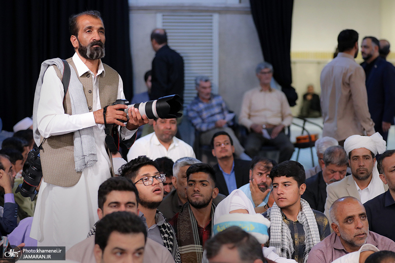 دیدار هزاران نفر از مردم سیستان و بلوچستان و خراسان جنوبی با رهبر انقلاب