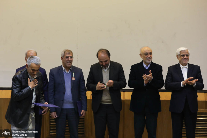 مراسم استاد ممتازی دانشگاه صنعتی شریف با حضور عارف