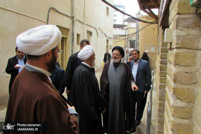 بازدید حجت الاسلام والمسلمین ناطق نوری از بیت امام خمینی(س) در نجف اشرف