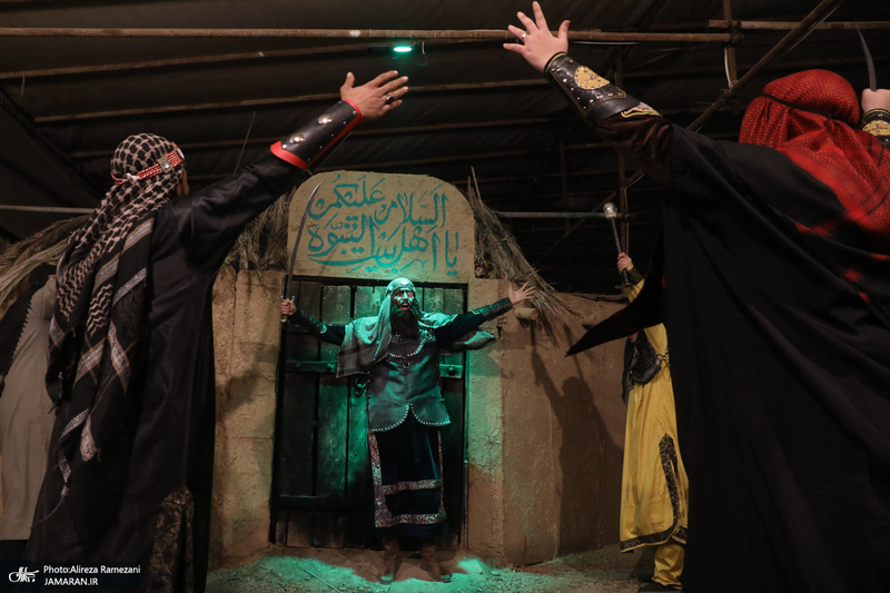 نمایش بانوی بی نشان