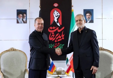 پزشکیان به نماینده ویژه پوتین: از مواضع حمایتی و همدردی دولت و ملت روسیه قدردانی می‌کنیم/ مدودف: مصمم به اجرای پیمان مشارکت راهبردی با ایران هستیم