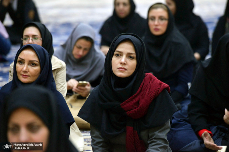 تجدید میثاق کتابداران و کارکنان مهاد کتابخانه های عمومی کشور با آرمان های حضرت امام(س)