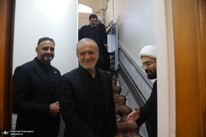 سفر رئیس جمهوری به قم و دیدار با مراجع و علما -1