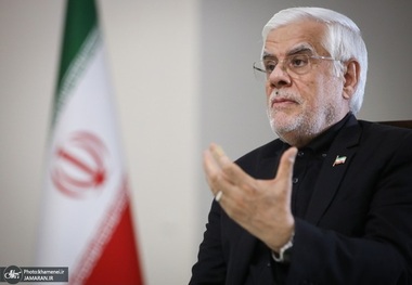 عارف: پیام صریح رهبر معظم انقلاب ظرفیت بالای نظام اسلامی را نشان داد/ دشمن ما هیچ چاره‌ای جز محترمانه تسلیم شدن نداشت