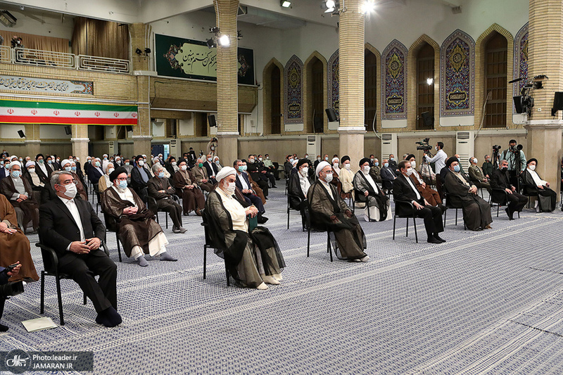 مراسم تنفیذ حکم سیزدهمین دوره ریاست جمهوری اسلامی ایران‌ توسط رهبر انقلاب