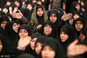 مراسم بزرگداشت رئیس‌جمهور شهید و همراهان گرامی ایشان با حضور رهبر انقلاب