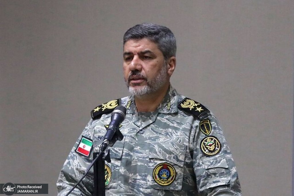 سخنگوی ارتش: ذخیره بزرگی از تجهیزات جدید در اختیار ارتش است/ اعتمادبه‌نفس ما در مقابله با دشمن بسیار ارتقا پیدا کرده است