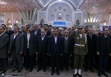 تجدید میثاق وزیر، مدیران و کارکنان وزارت اقتصاد با آرمان‌های امام خمینی (س)