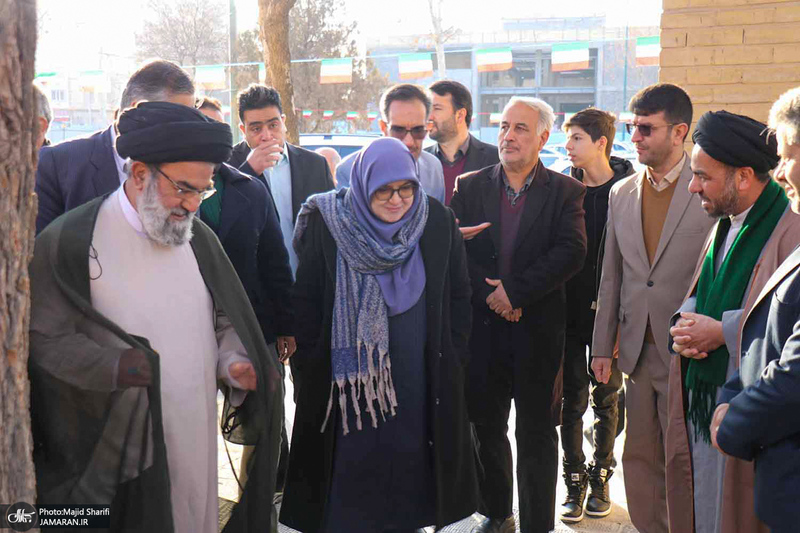 بازدید سخنگوی دولت از بیت تاریخی امام خمینی