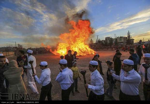 جشن سده کهن آئینی شاد در دیار کریمان