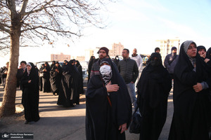 تشییع پیکر شهدای مدافع حرم در شهرک شهید محلاتی