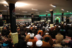 مراسم عزاداری حضرت زهرا(س) در مدرسه علمیه با حضور سید علی خمینی