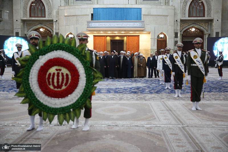 تجدید میثاق رئیس قوه قضاییه و جمعی از اعضای دستگاه قضا با آرمان های حضرت امام خمینی (س)-2