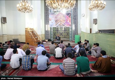 ۲۲۰ مسجد استان بوشهر برای برگزاری مراسم اعتکاف آماده می‌شود