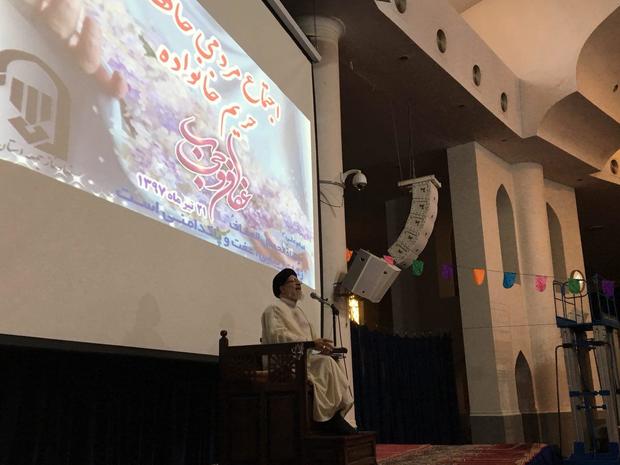 صهیونیسم به دنبال تخریب عفاف و حجاب در ایران است
