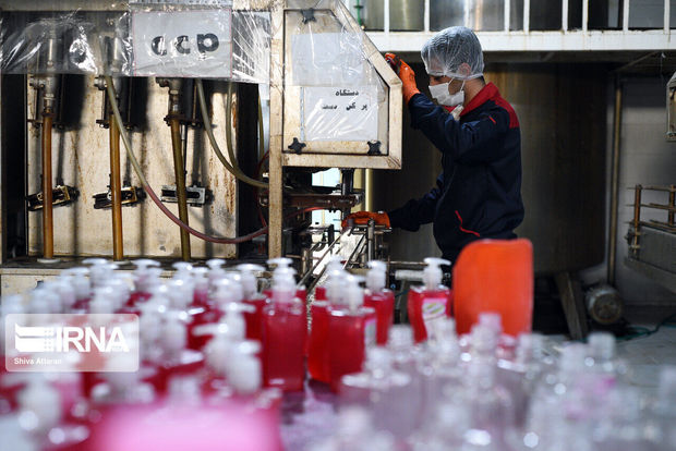 ۱۸۰ بسته بهداشتی بین جانبازان شیمیایی سردشت توزیع شد