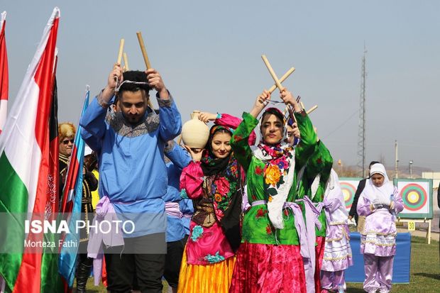 آغاز مسابقات بین المللی تیراندازی با کمان سنتی جام صلح و دوستی ارس