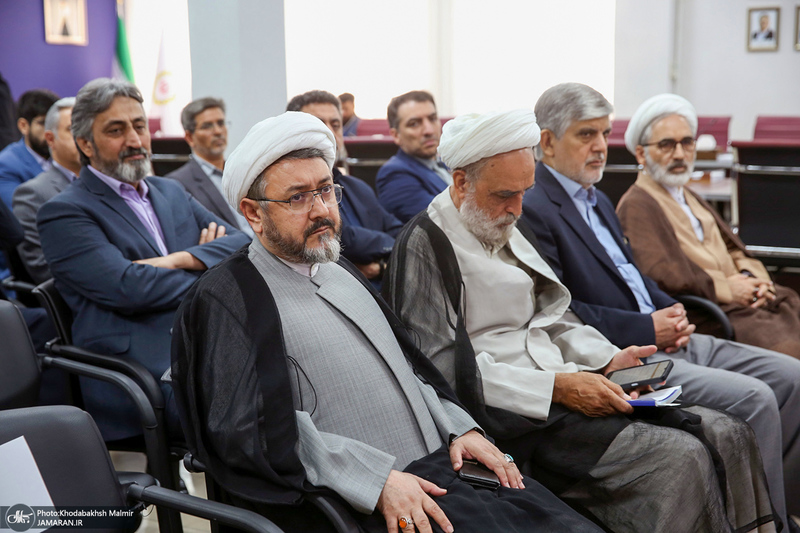 رونمایی از کتاب «روح‌ زندگی در نگاه روح‌الله»