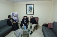 دیدار سید علی خمینی با فرزند شهید سید عباس موسوی در لبنان (4)