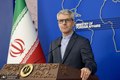 سخنگوی وزارت خارجه: مسیر توافقی تنگه هرمز نه شمالی است و نه جنوبی/ تفاهم ایران و عمان برای مسیر جدید، به معنای باز شدن یا بسته ماندن تنگه هرمز نیست/ ایران تحت تأثیر تهدید مقامات آمریکایی قرار نخواهد گرفت/ وضعیت تنگه هرمز به وضعیت پیش‌از جنگ باز نخواهد گشت