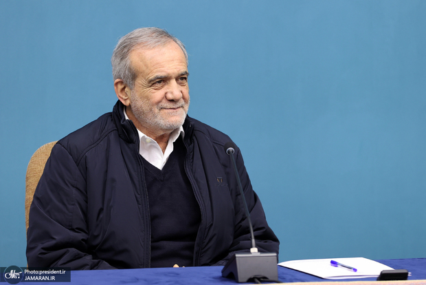 دستورات پزشکیان برای رعایت الزامات زیست‌محیطی، فنی و زیرساختی در اجرای طرح‌های عمرانی و صنعتی کشور