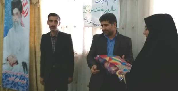 شرایط تحصیل برای دانش آموزان روستاهای گناوه فراهم است