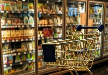برای دولت وجود کالا از قیمت مهم‌تر است 