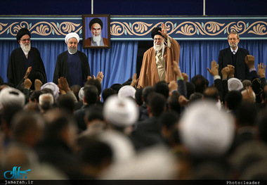 دیدار مسئولان نظام، مهمانان کنفرانس وحدت اسلامی و سفرای کشورهای اسلامی با رهبر معظم انقلاب 