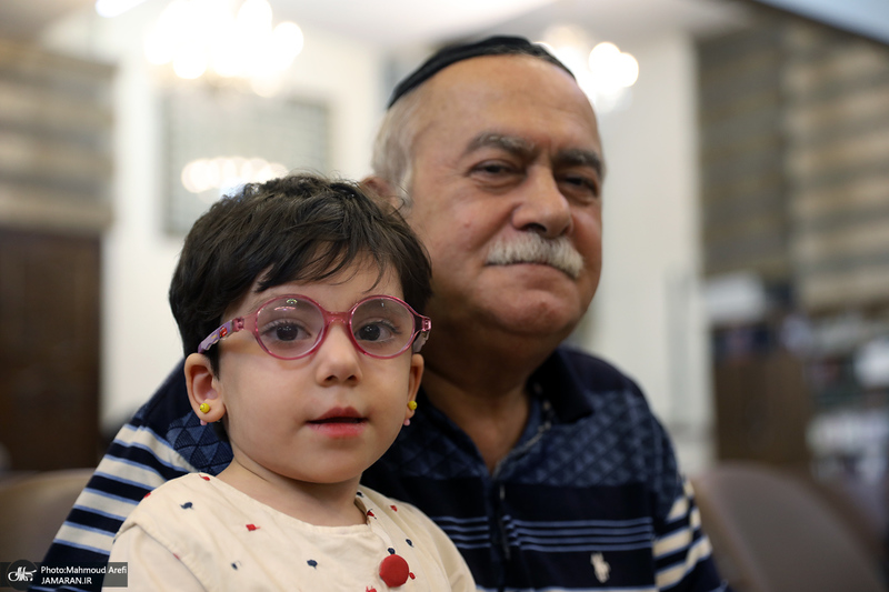 مراسم بزرگداشت حضرت امام خمینی (س) در کنیسه یوسف آباد