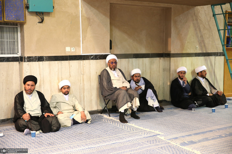 بازدید جمعی از علمای نجف از حسینه و مجموعه فرهنگی جماران