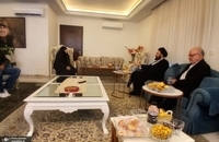 حضور سیدعلی خمینی در منزل شهید سید مصطفی بدرالدین