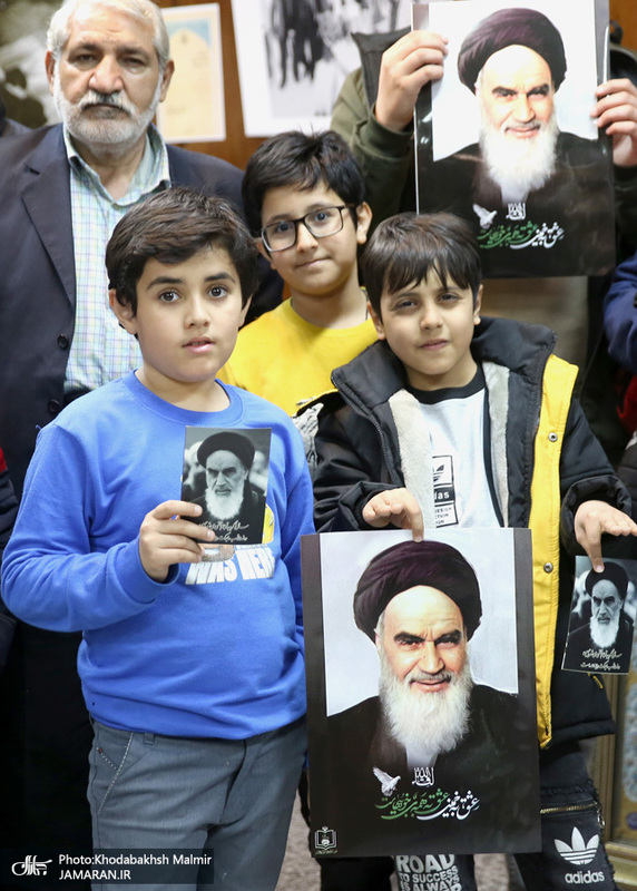 بازدید اقشار مختلف مردم از بیت امام خمینی (س) در جماران- 6