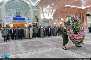 تجدید میثاق اصناف، نهادها، سازمان ها و اقشار مختلف مردم با آرمان های امام خمینی(س)