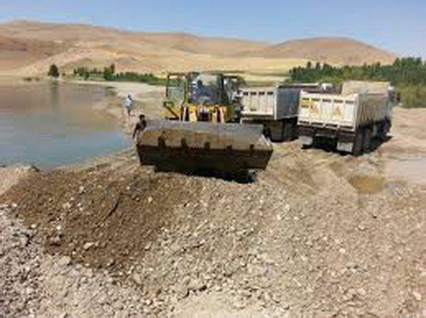 جلوگیری ازبرداشت های غیرمجاز شن و ماسه از بستر رودخانه ها در لرستان