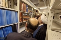 حسن روحانی کتاب‌هایش را به کتابخانه ملی اهدا کرد  (5)