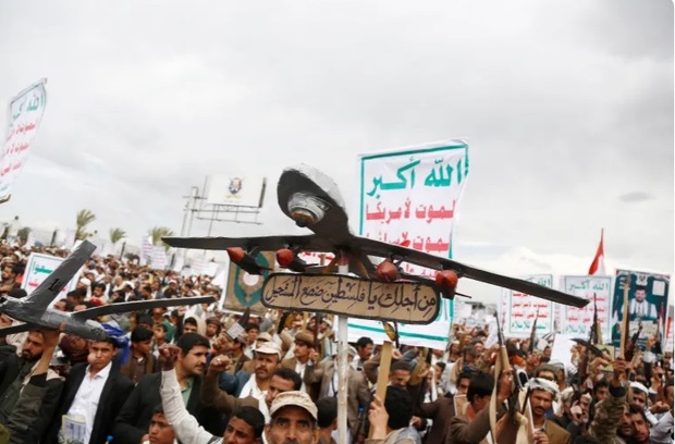 تایمز: چرا حوثی‌ها در جنگ با آمریکا دست بالا را دارند؟