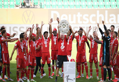 از پیراهن جدید بایرن مونیخ رونمایی شد + عکس
