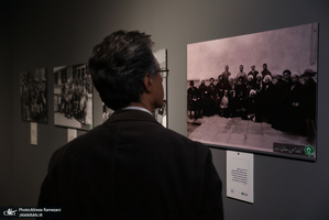 نمایشگاه عکس های کمتر دیده شده از مرحوم آیت الله سید محمود طالقانی