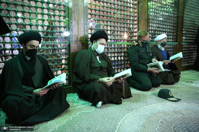 تجدید بیعت فرماندهان ارشد نیروهای مسلح با آرمان های حضرت امام خمینی (س)